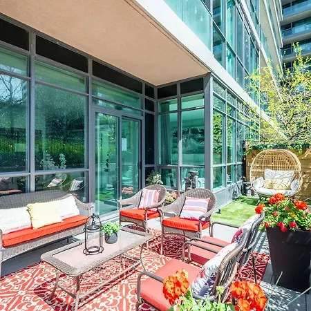 Luxury Suite With Private Patio In Downtown Toronto